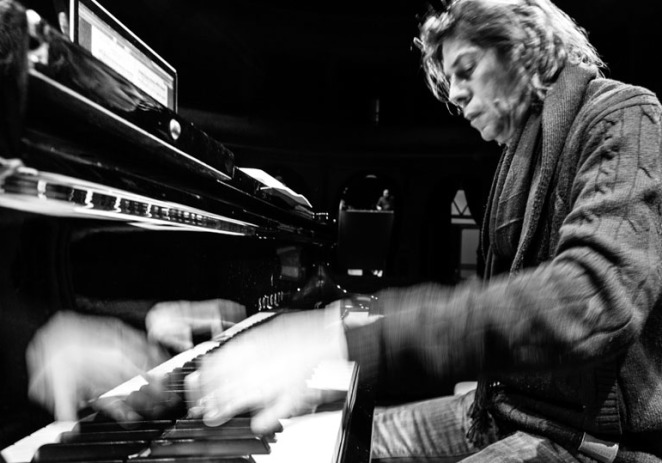 Roberto Scarpa Meylougan – Piano Timelapse